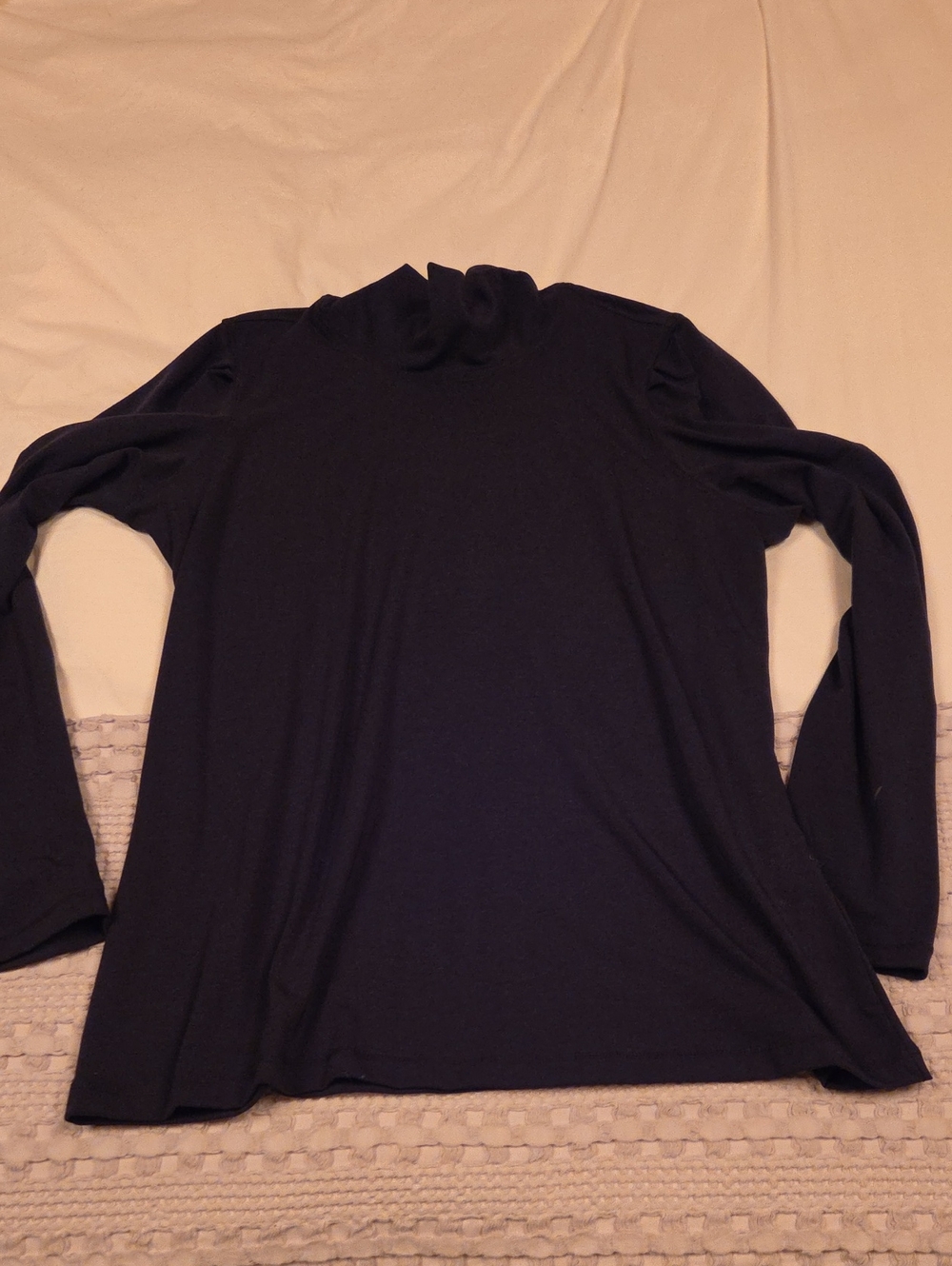 Women's Black Long-Sleeve Mock Neck Top